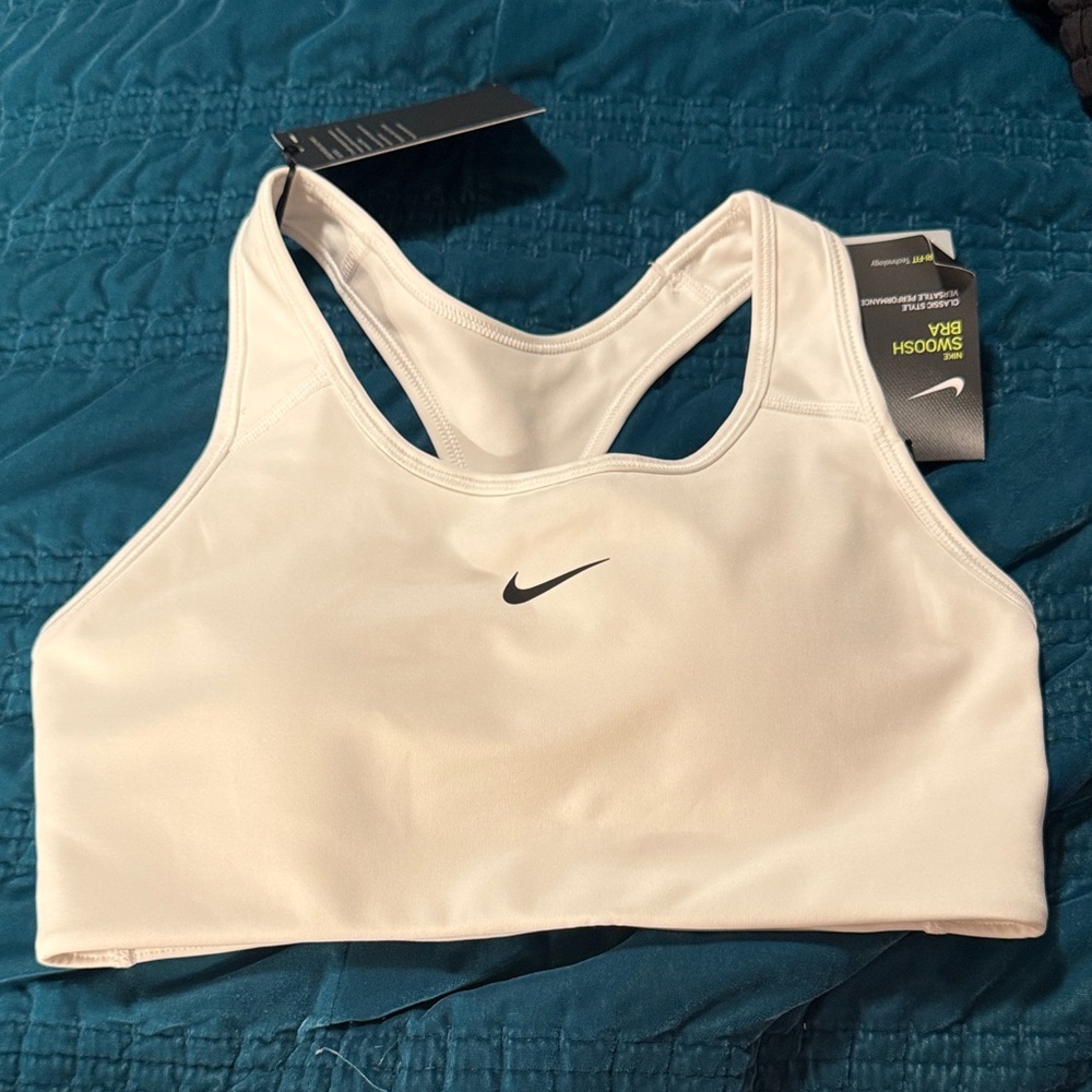 Nike Women's Classic White Sports Bra SIZE M